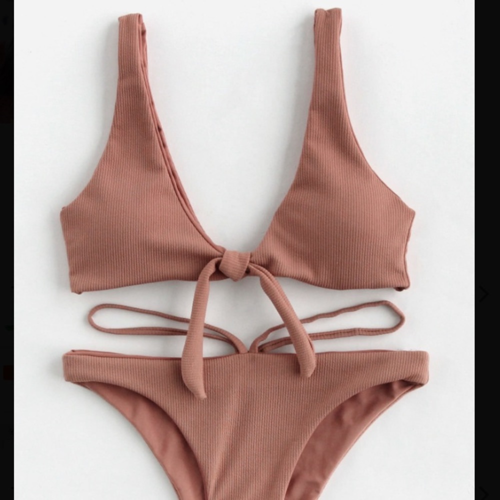 Deep plunge rose robbed bikini set